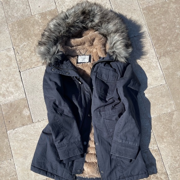 NWT - Lucky Brand Twill Hooded Parka with Faux Fur Trim - Navy - Size XS - Picture 4 of 6